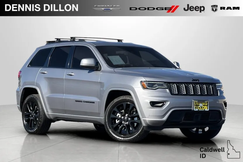 2021 Jeep Grand Cherokee Laredo X photo 1