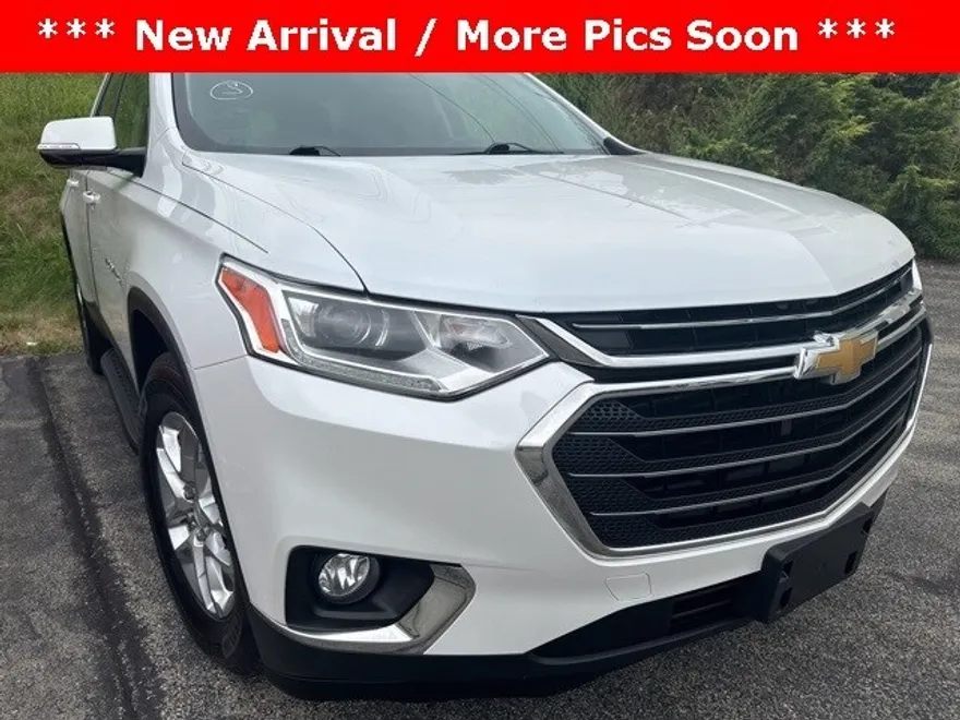 2018 Chevrolet Traverse Cloth 1LT photo 1