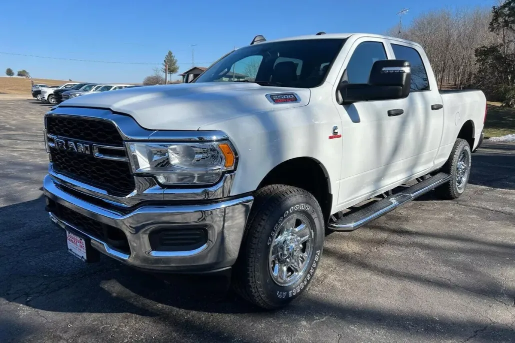 2024 Ram 2500 Tradesman photo 1