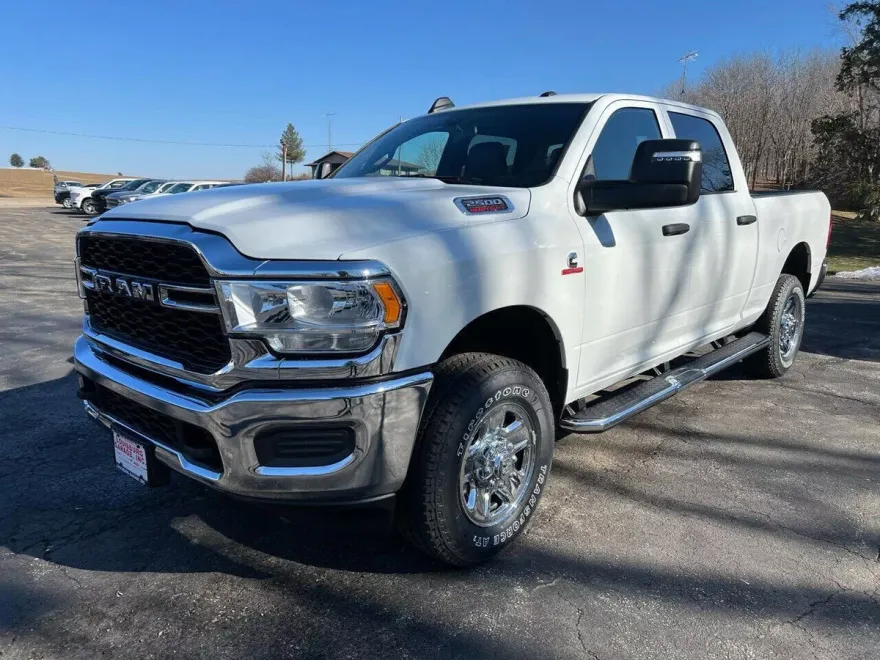 2024 Ram 2500 Tradesman photo 1