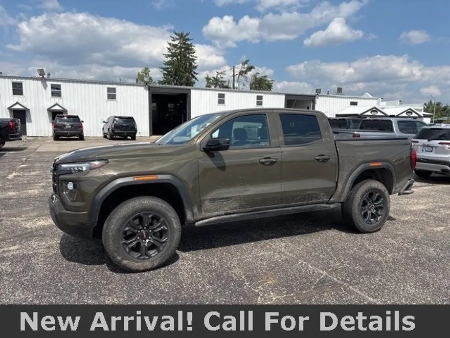 2023 Gmc Canyon Elevation photo 1