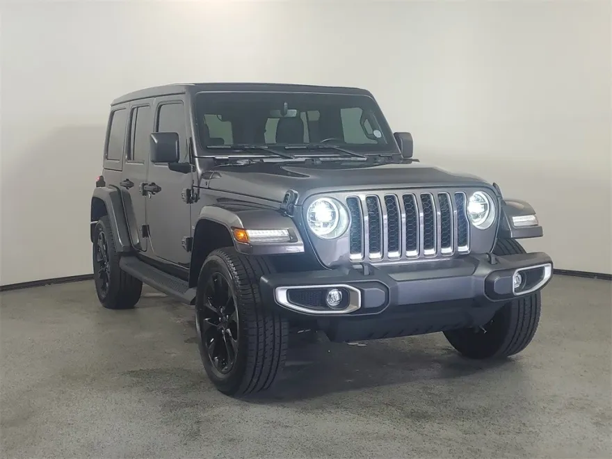 2021 Jeep Wrangler Unlimited Sahara 4xe photo 1