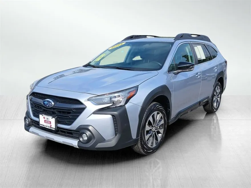 2025 Subaru Outback Limited photo 1