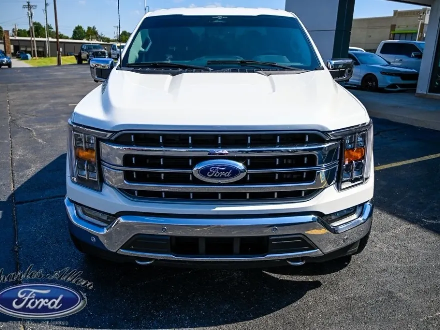 2023 Ford F-150 Lariat photo 1
