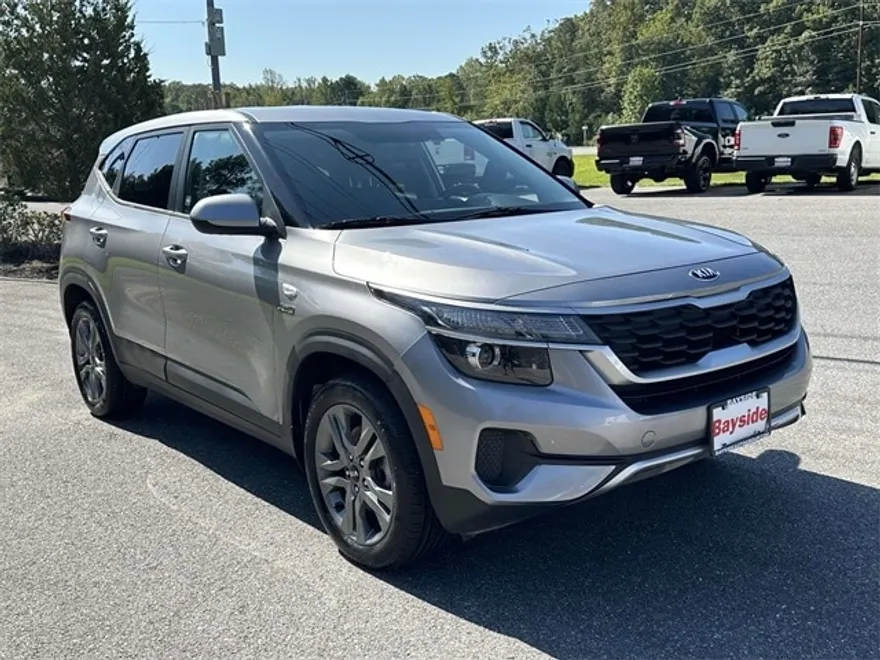 2021 Kia Seltos LX photo 1