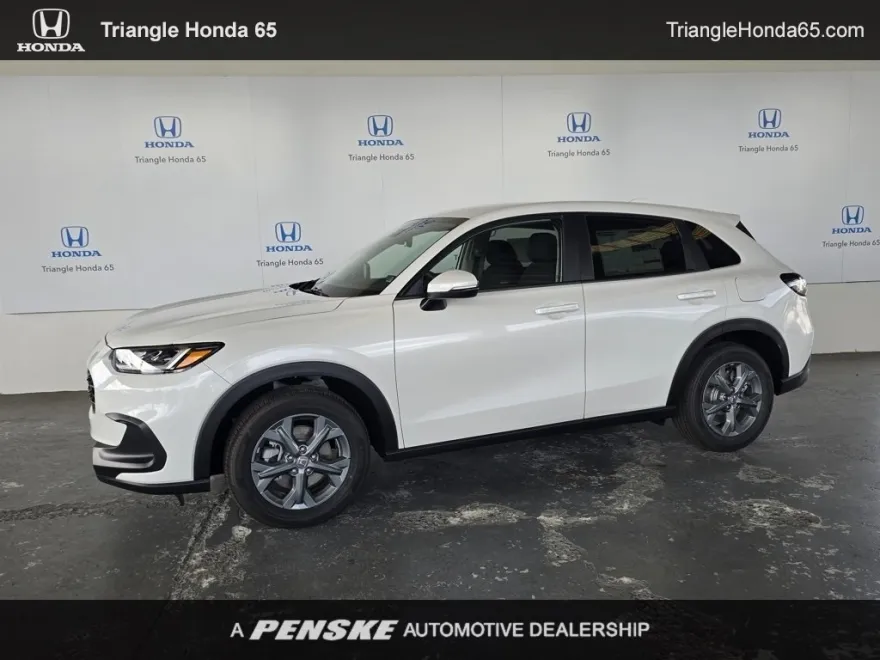 2026 Honda HR-V LX photo 1
