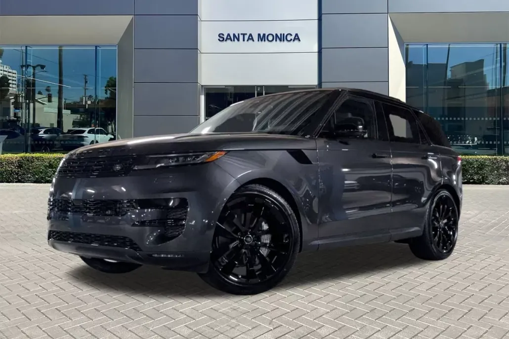 2025 Land Rover Range Rover Sport P360 SE photo 1