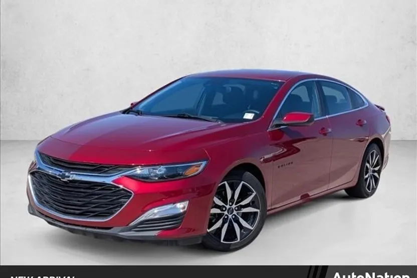 2023 Chevrolet Malibu RS photo 1