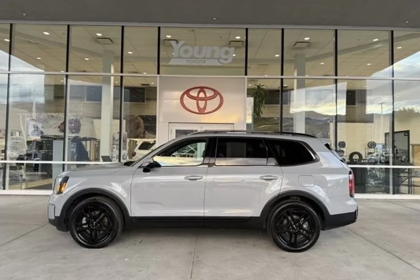 2024 Kia Telluride X-Line photo 1