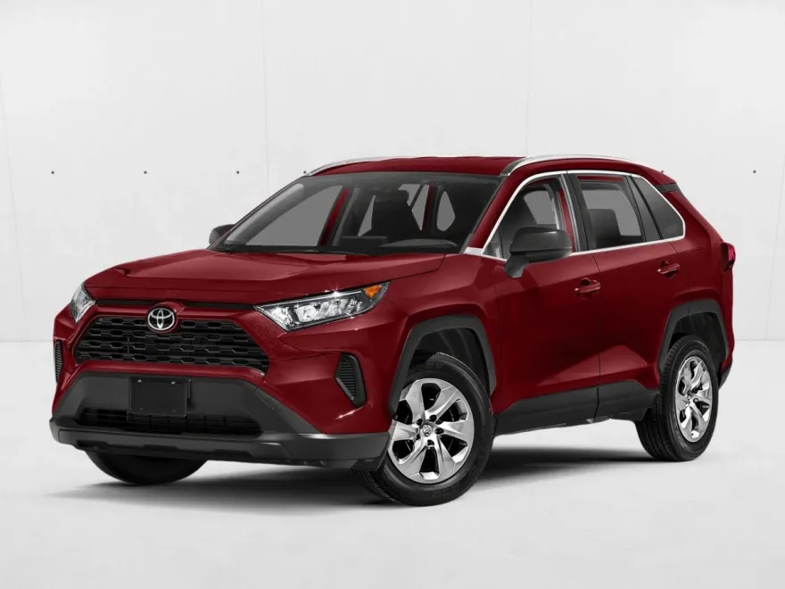 2021 Toyota RAV4 LE photo 1