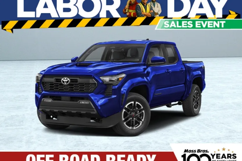 2025 Toyota Tacoma TRD Sport photo 1