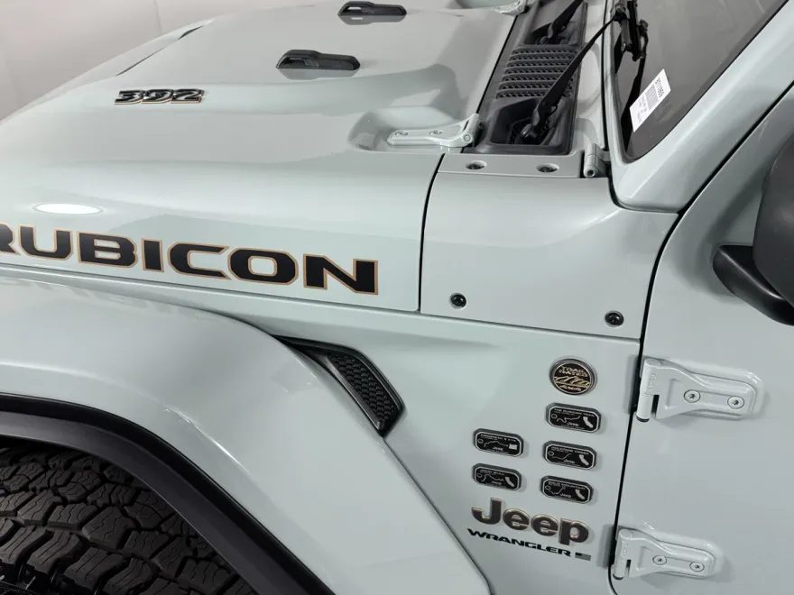 2024 Jeep Wrangler Rubicon 392 photo 1