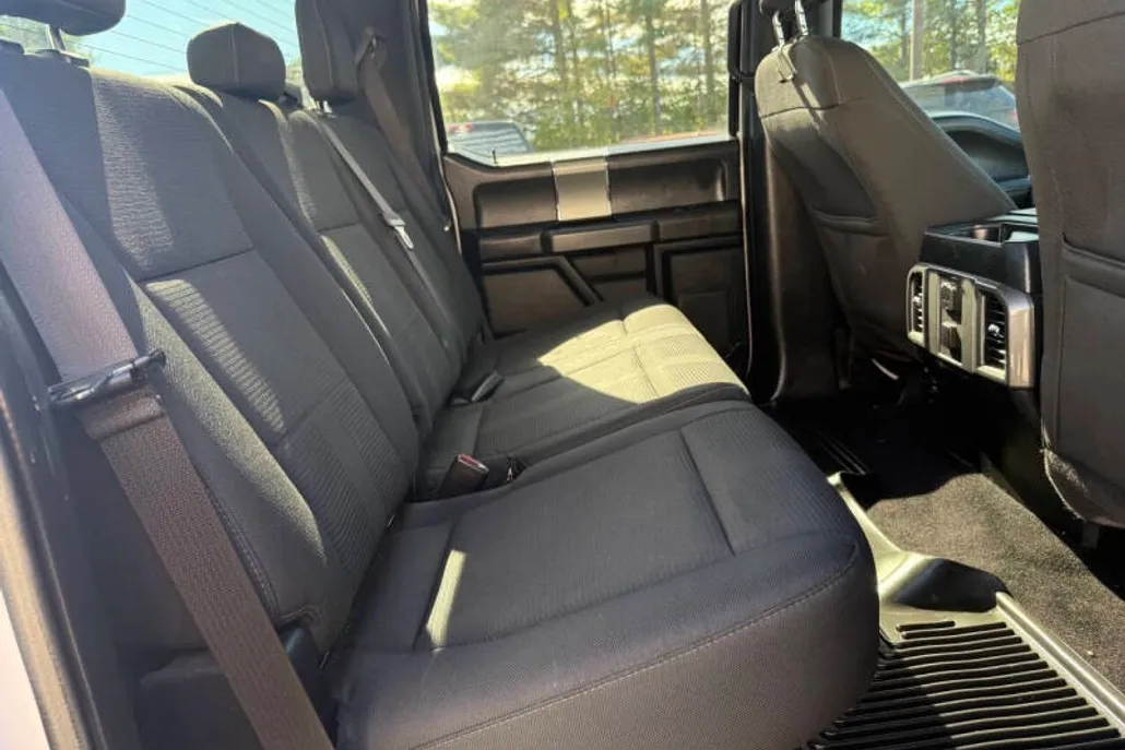 2015 Ford F-150 XLT photo 1