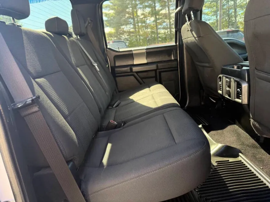 2015 Ford F-150 XLT photo 1