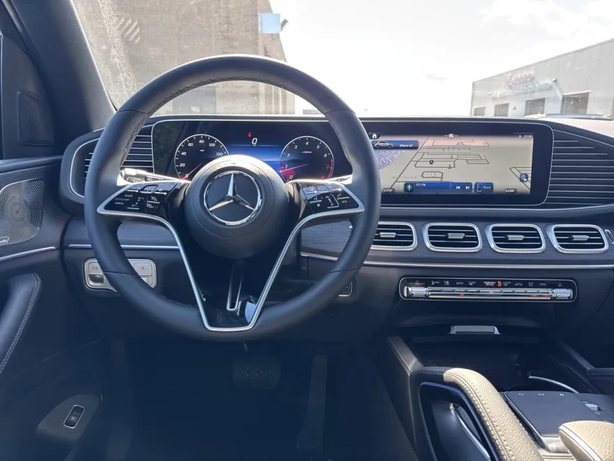 2026 Mercedes Benz GLE 350 4MATIC photo 1