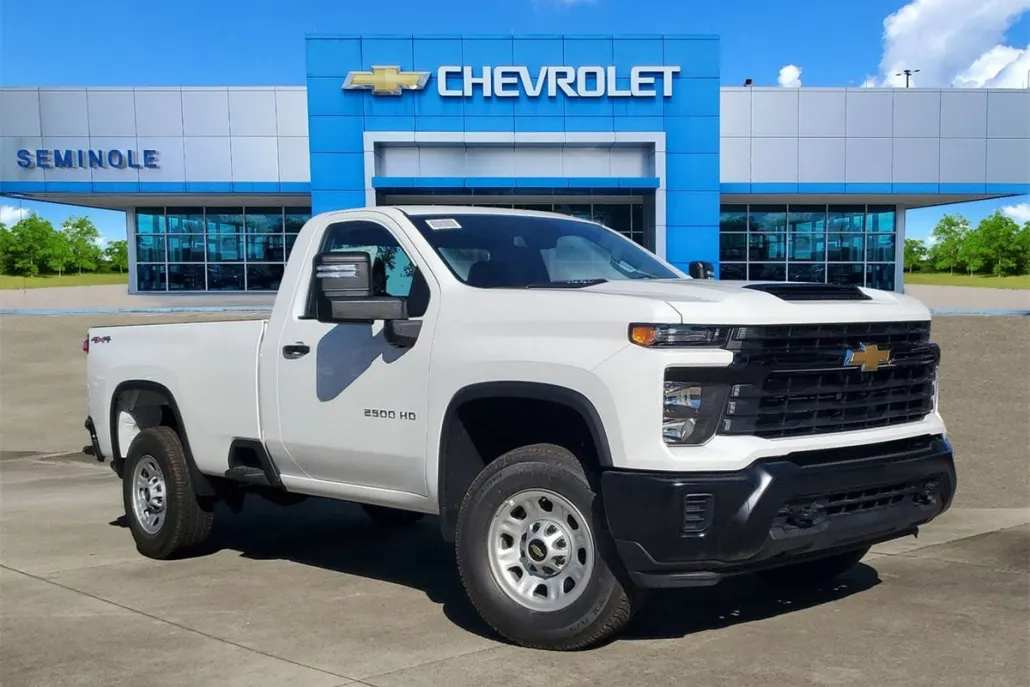 2025 Chevrolet Silverado 2500HD photo 1