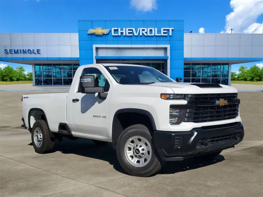 2025 Chevrolet Silverado 2500HD photo 1