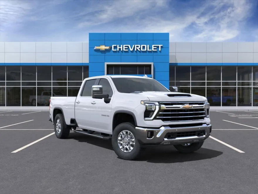 2025 Chevrolet Silverado 3500HD LTZ photo 1