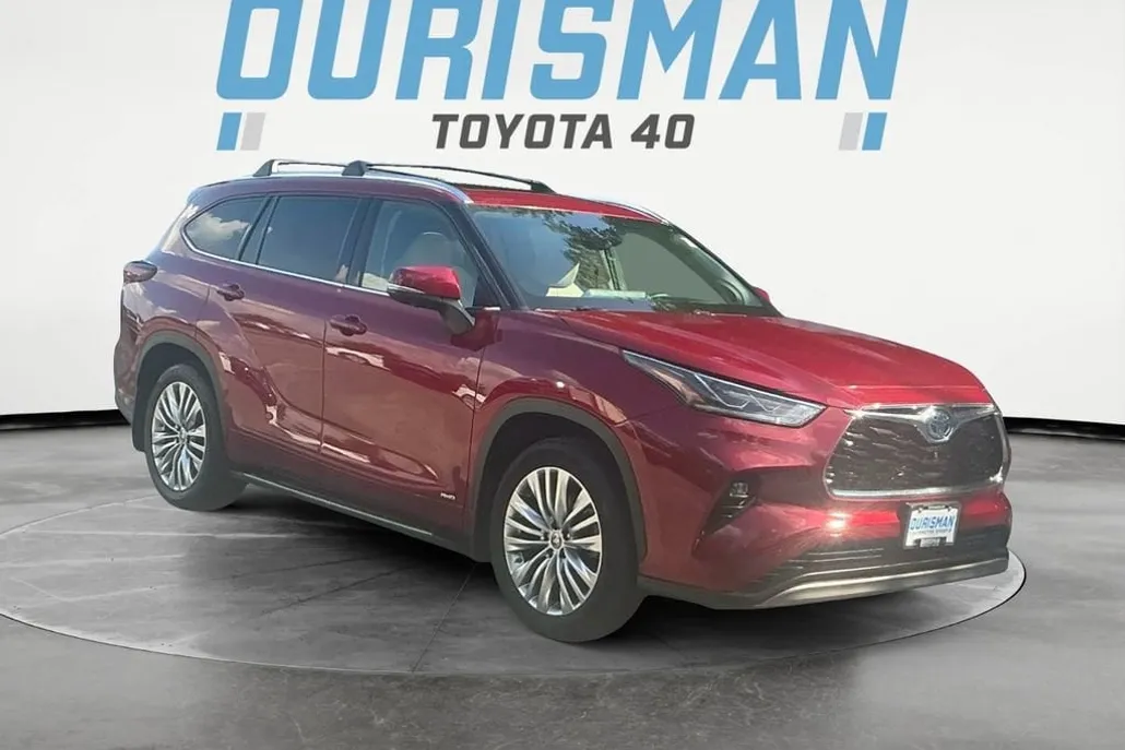 2024 Toyota Highlander Hybrid Platinum photo 1