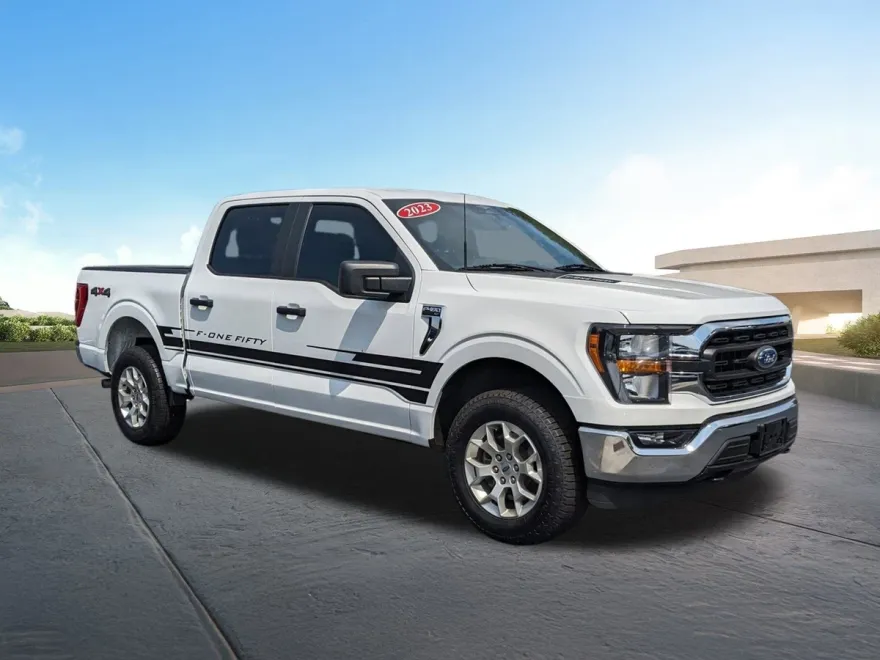 2023 Ford F-150 XLT photo 1