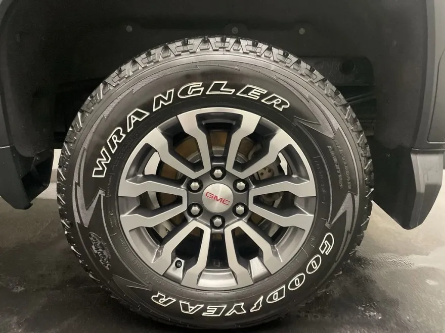 2020 Gmc Sierra 1500 AT4 photo 1