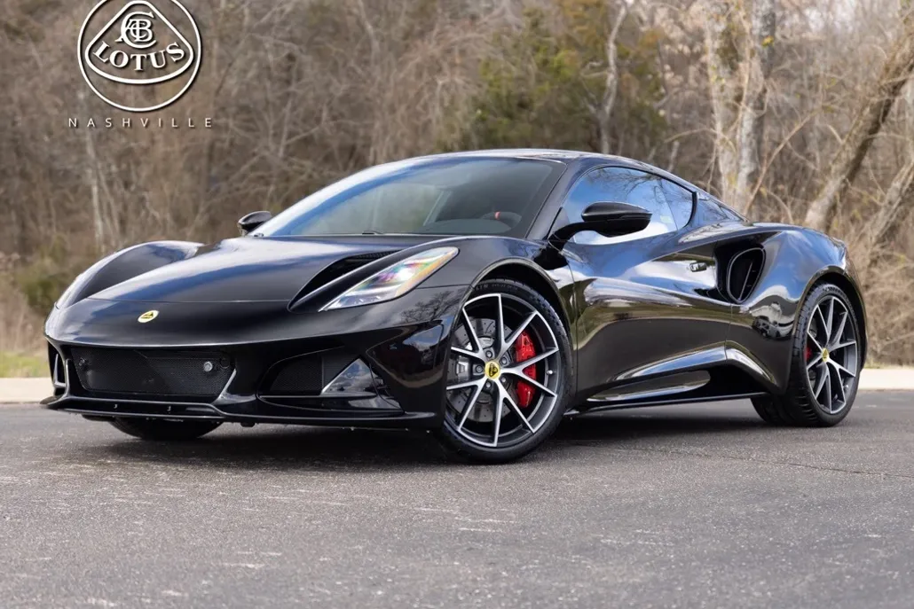 2024 Lotus Emira First Edition photo 1