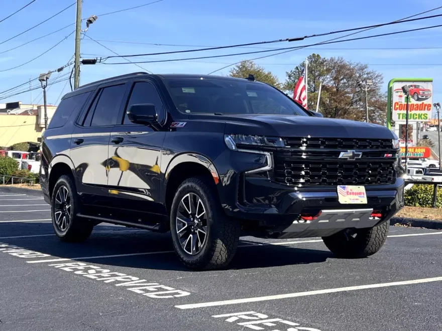 2023 Chevrolet Tahoe Z71 photo 1