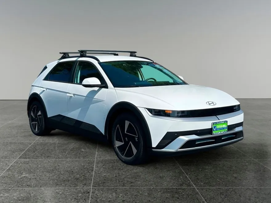 2025 Hyundai Ioniq 5 SEL photo 1