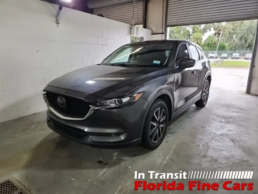 2018 Mazda CX-5 Touring photo 1