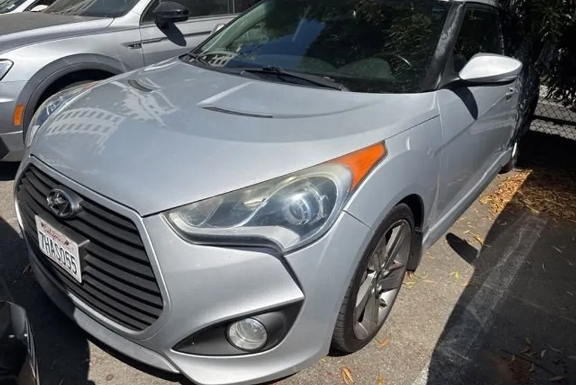 2013 Hyundai Veloster Turbo photo 1