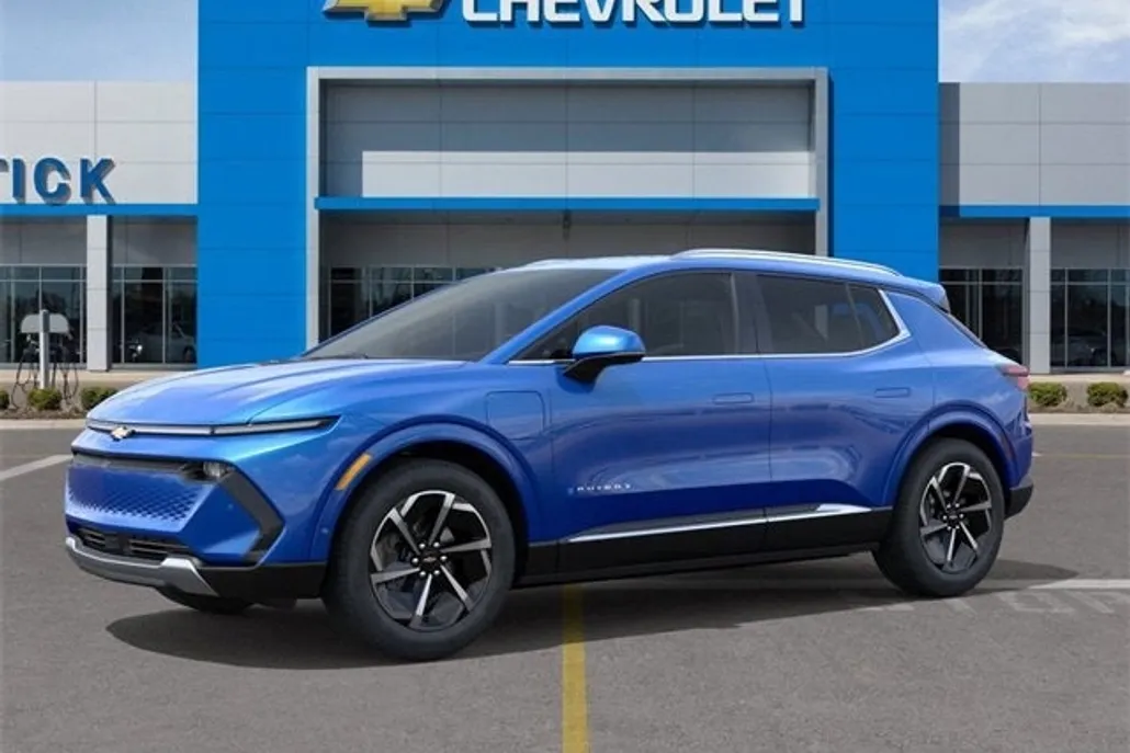2025 Chevrolet Equinox EV 1LT photo 1