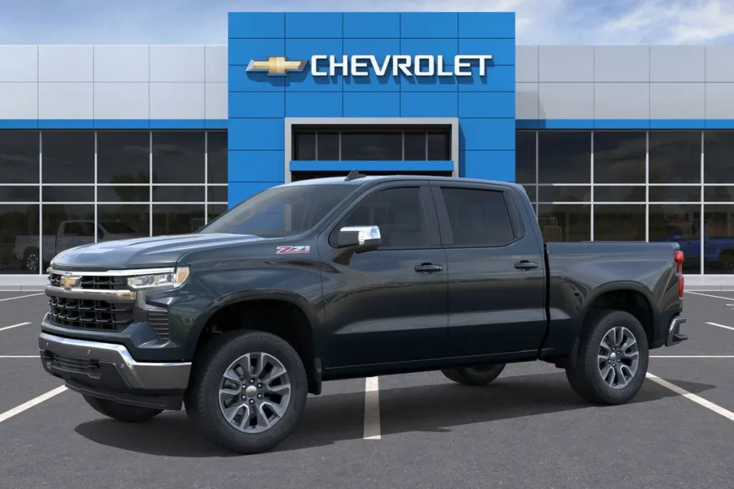 2026 Chevrolet Silverado 1500 LT photo 1