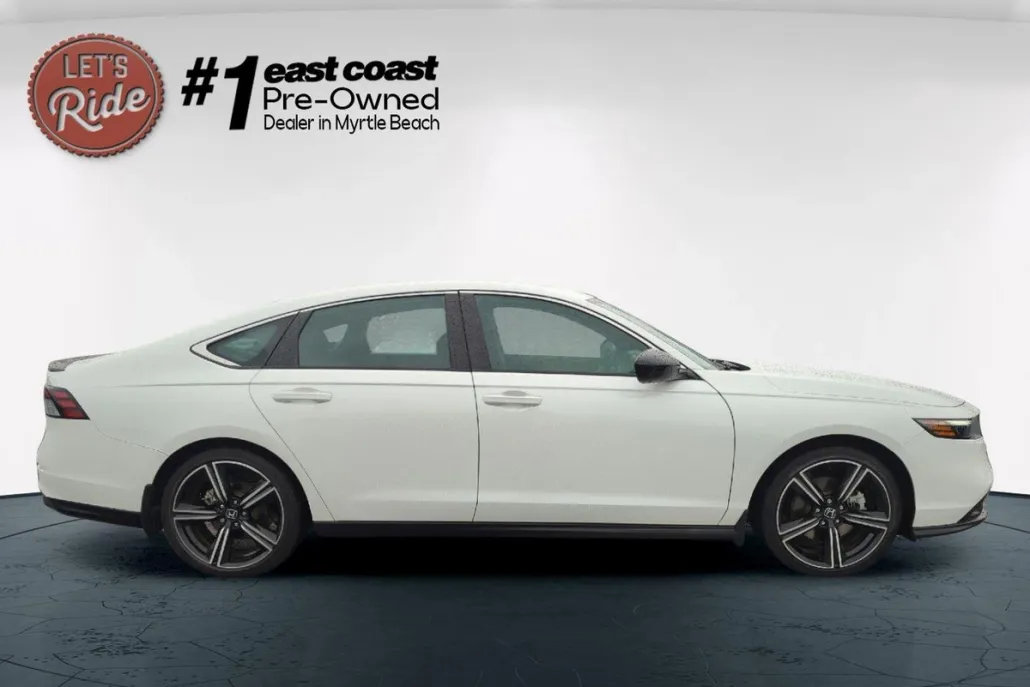 2024 Honda Accord Hybrid Sport photo 1