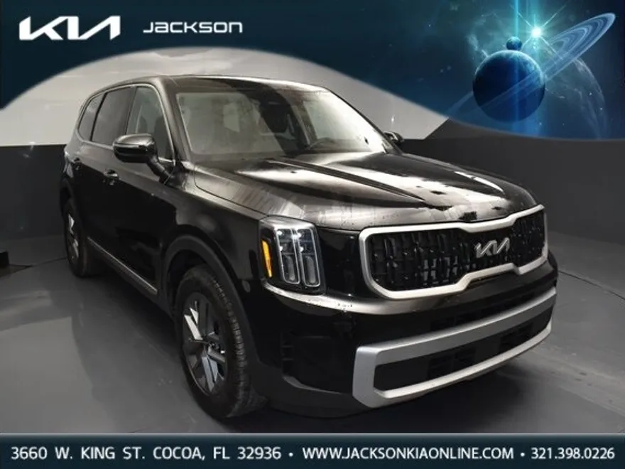 2024 Kia Telluride LX photo 1