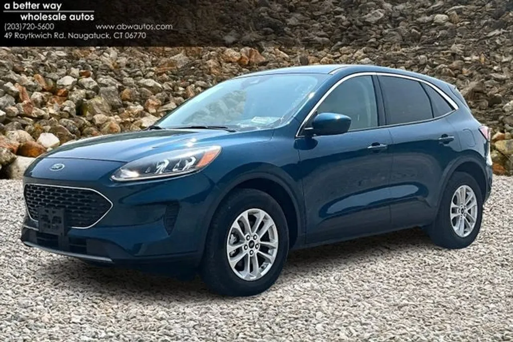 2020 Ford Escape SE photo 1
