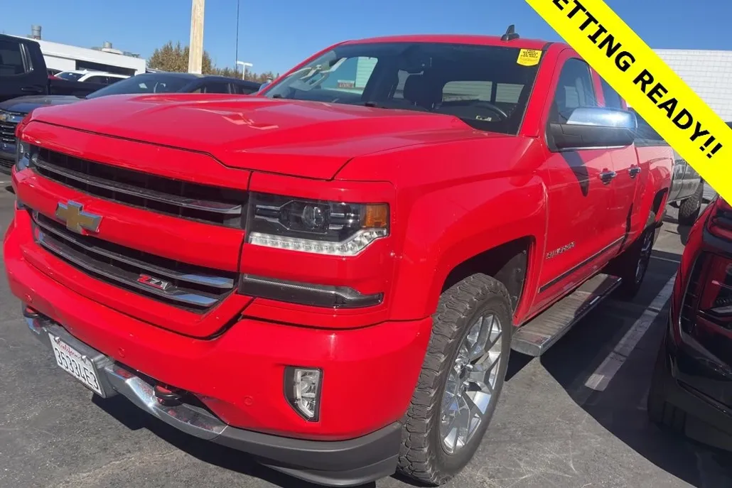 2018 Chevrolet Silverado 1500 LTZ photo 1