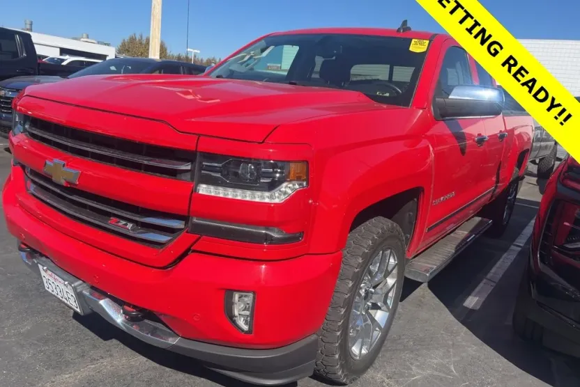 2018 Chevrolet Silverado 1500 LTZ photo 1