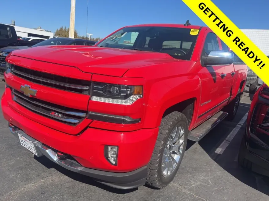 2018 Chevrolet Silverado 1500 LTZ photo 1