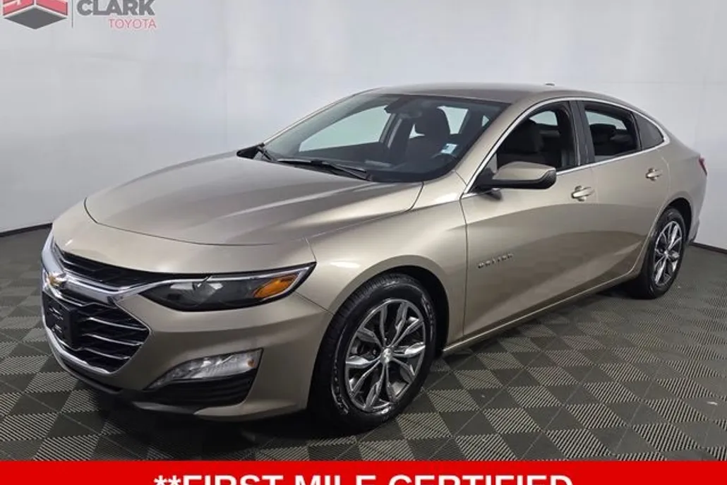 2022 Chevrolet Malibu 1LT photo 1