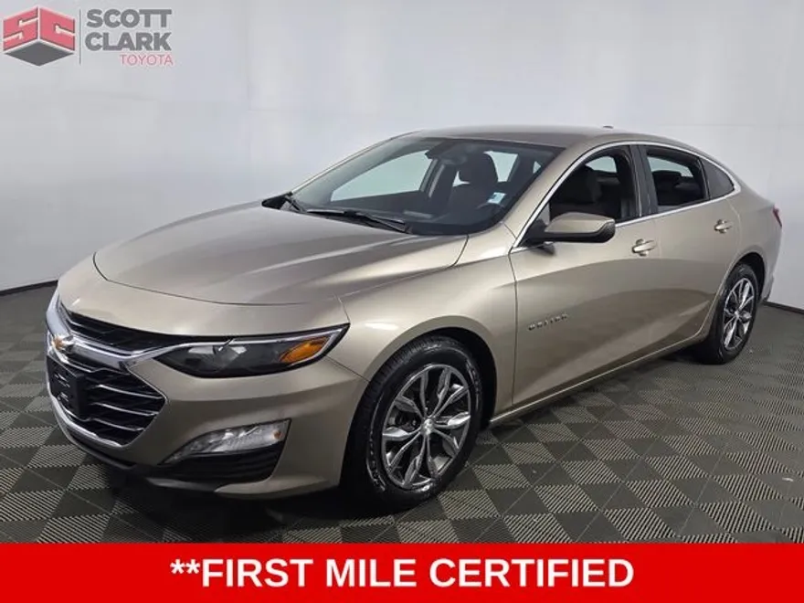 2022 Chevrolet Malibu 1LT photo 1