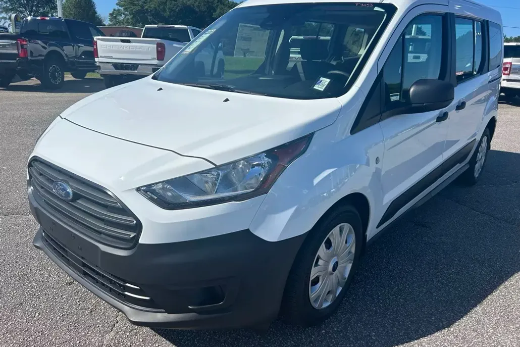 2023 Ford Transit Connect XL photo 1