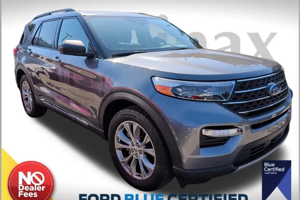 2021 Ford Explorer XLT photo 1