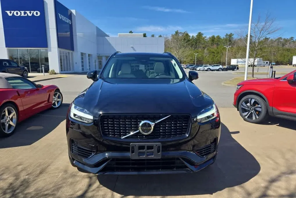 2023 Volvo XC90 Recharge Plus photo 1