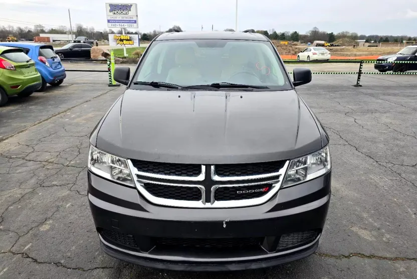 2014 Dodge Journey SE photo 1