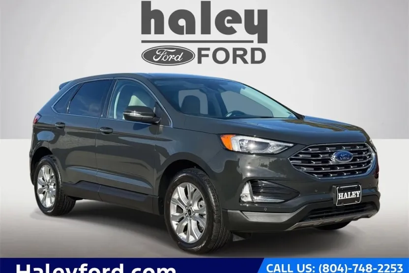 2024 Ford Edge Titanium photo 1