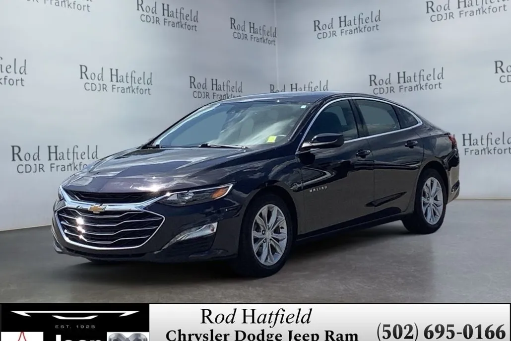 2023 Chevrolet Malibu 1LT photo 1