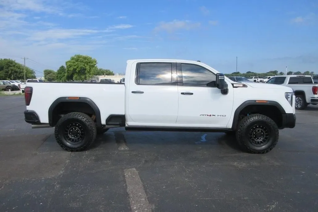 2024 Gmc Sierra 2500 HD AT4X photo 1