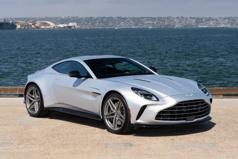 2026 Aston Martin Vantage AM6 photo 1