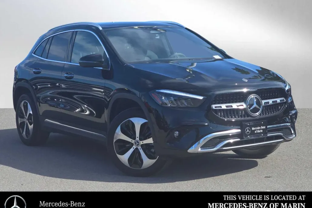 2025 Mercedes Benz GLA 250 4MATIC photo 1