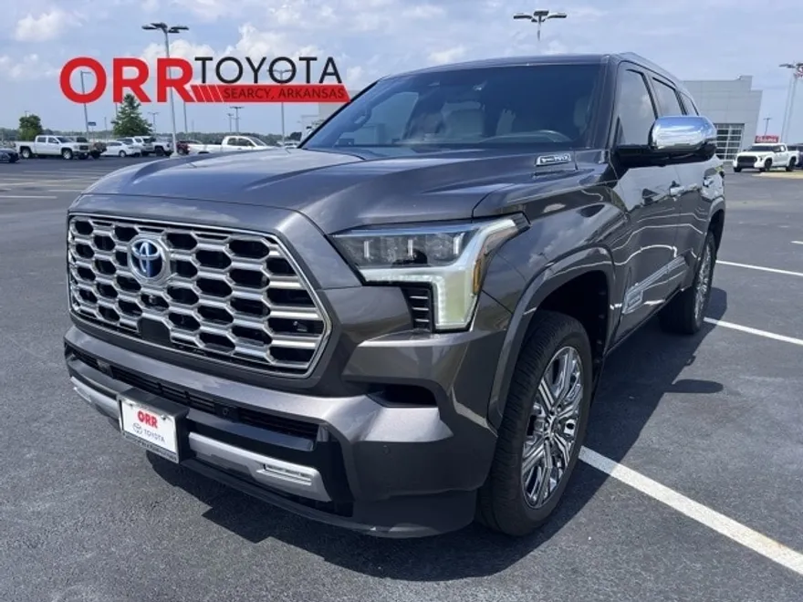 2024 Toyota Sequoia Capstone photo 1